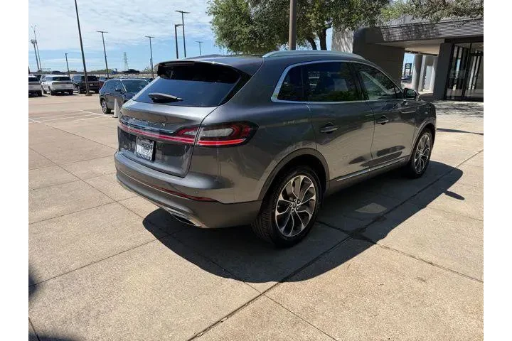 $28980 : Lincoln Nautilus 2022 Reserv image 5