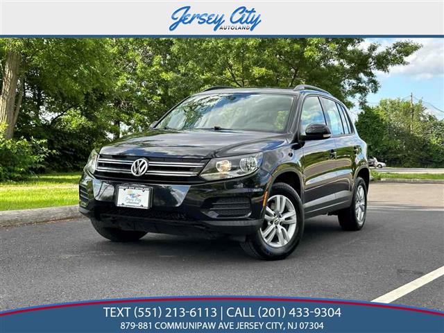 2016 Tiguan S image 1