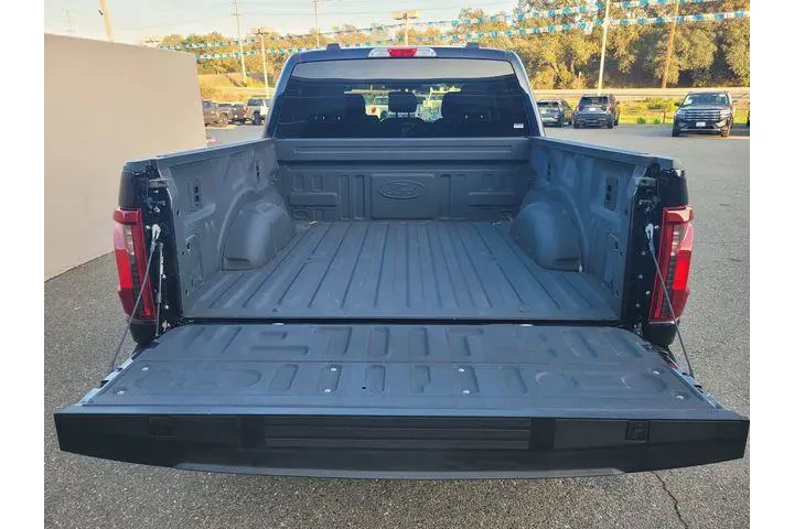 $38578 : Ford F-150 2024 4x4 XL 4dr S image 8