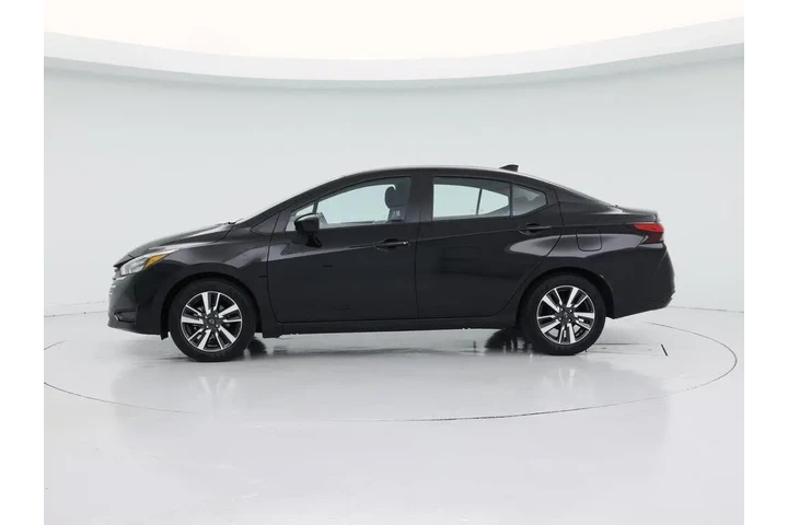 $18998 : Nissan Versa 2025 SV 4dr Sed image 3
