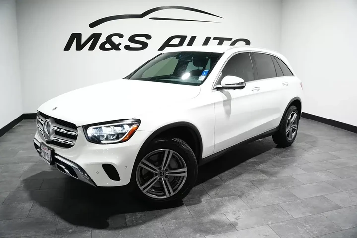 $16568 : 2021 GLC 300 image 2