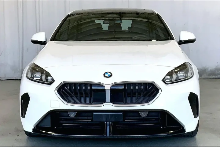 $34591 : BMW 2 Series 2025 AWD 228 xD image 2