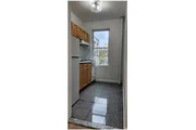 $2400 : Rental property with 1 bedro thumbnail