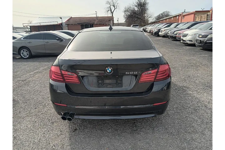 $7500 : 2012 BMW 5-Series 528I image 5