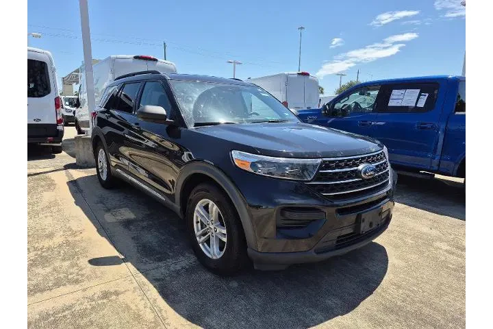 $23206 : Ford Explorer 2022 XLT 4dr S image 2
