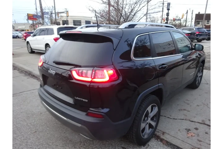 $9800 : 2019 Cherokee Limited 4x4 image 5