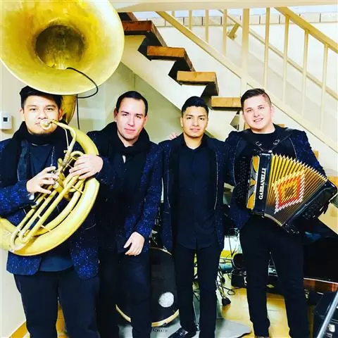 Norteño con Tuba 323 9212602 image 3