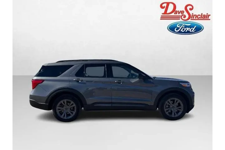 $32444 : Ford Explorer 2023 AWD XLT 4 image 5