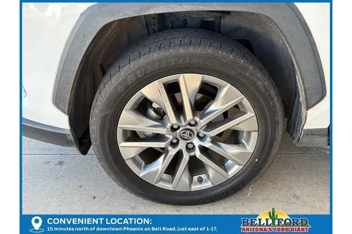$20528 : Toyota RAV4 2019 XLE Premium image 7