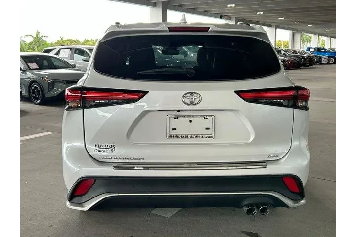 $32995 : Toyota Highlander 2022 XSE 4 image 3