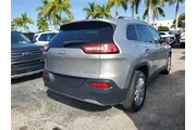 $9990 : Jeep Cherokee 2016 Limited 4 thumbnail