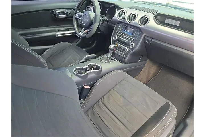 $11990 : Ford Mustang 2016 EcoBoost 2 image 9