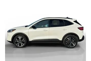 $21553 : Ford Escape Hybrid 2022 AWD thumbnail