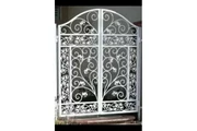 🛠️ IRONWORK – GATES & FENCES thumbnail