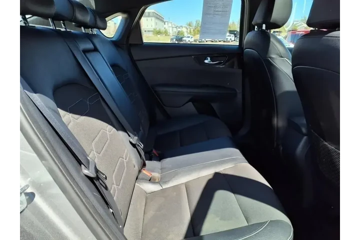 $19999 : Kia Forte 2023 GT-Line 4dr S image 7