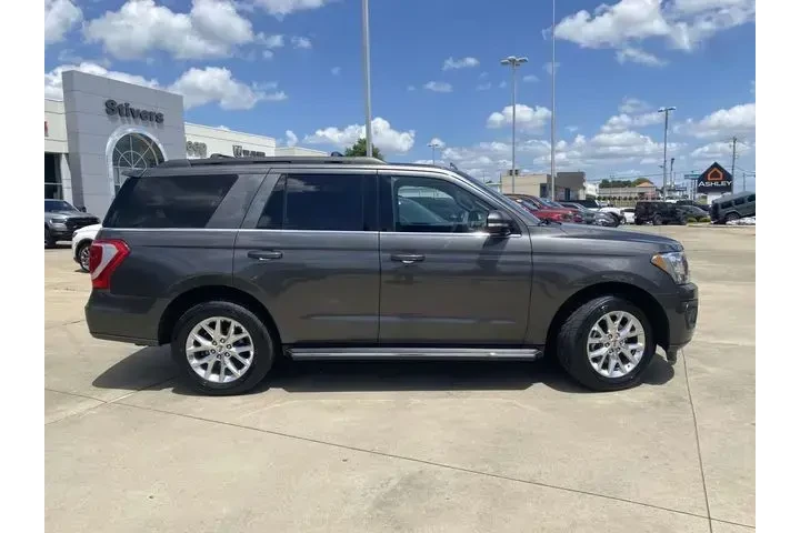 $29990 : Ford Expedition 2021 4x2 XLT image 10