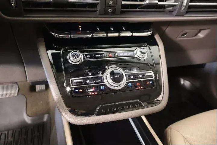 $29995 : Lincoln Corsair 2022 AWD Sta image 8