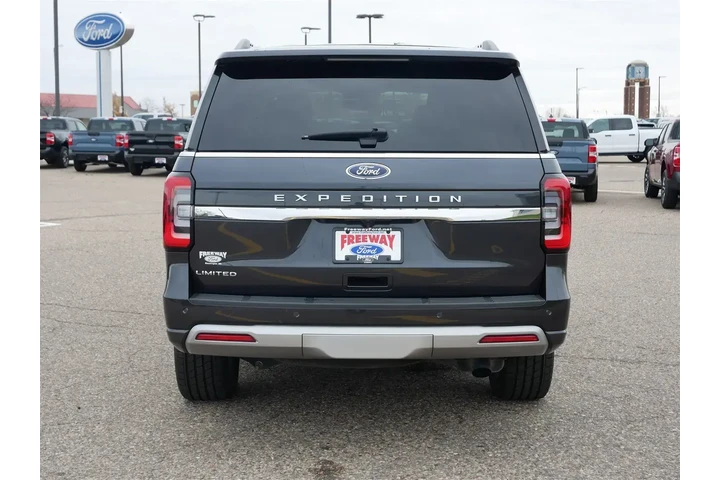 $39959 : Ford Expedition 2024 4x4 Lim image 4