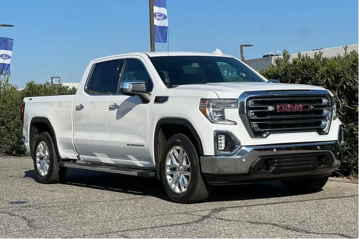 $35000 : GMC Sierra 1500 2019 4x4 SLT image 9