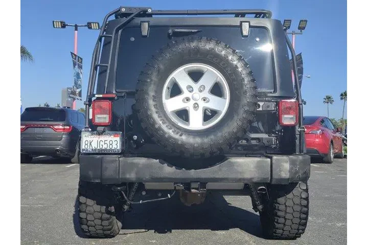 $14588 : Jeep Wrangler Unlimited 2016 image 5