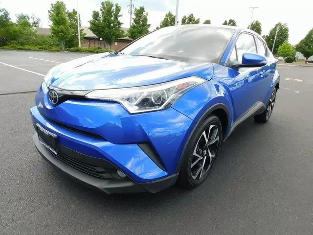 $11000 : 2018 TOYOTA C-HR XLE image 1