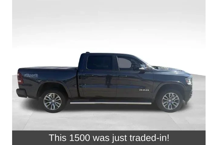 $32474 : Ram 1500 2020 4x4 Laramie 4d image 1