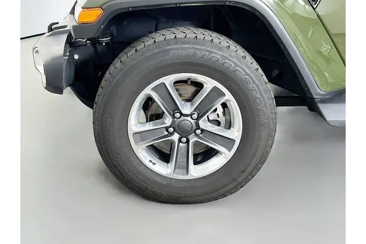 $29975 : Jeep Wrangler Unlimited 2021 image 10