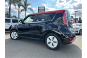 $7977 : 2016 Soul EV + thumbnail