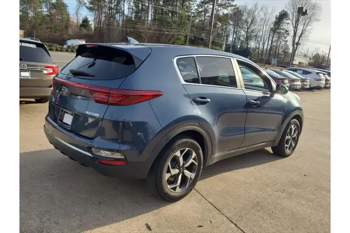 $14993 : Kia Sportage 2022 LX 4dr SUV image 7