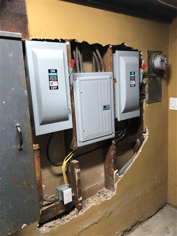 Lopez electric service image 9