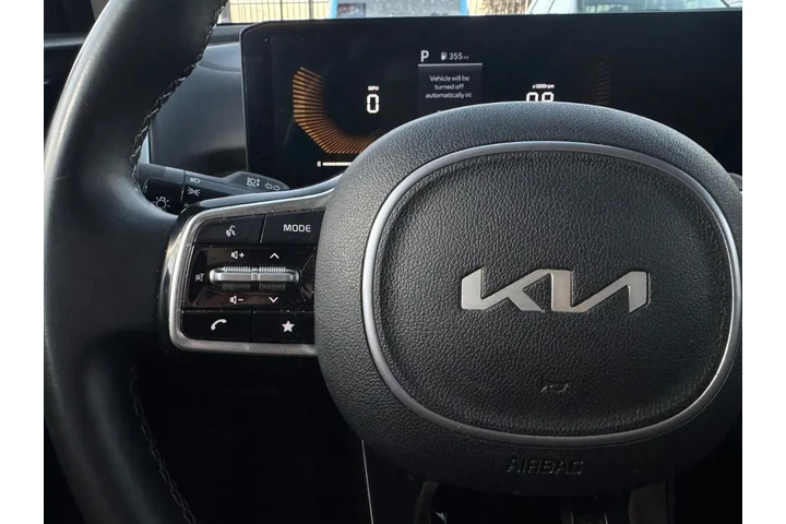 2024 Sorento S 2WD image 8