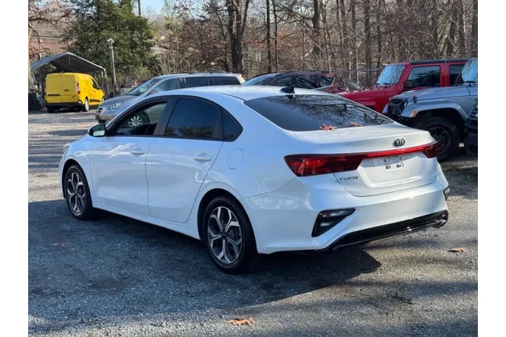 $11990 : 2021 Forte FE image 6