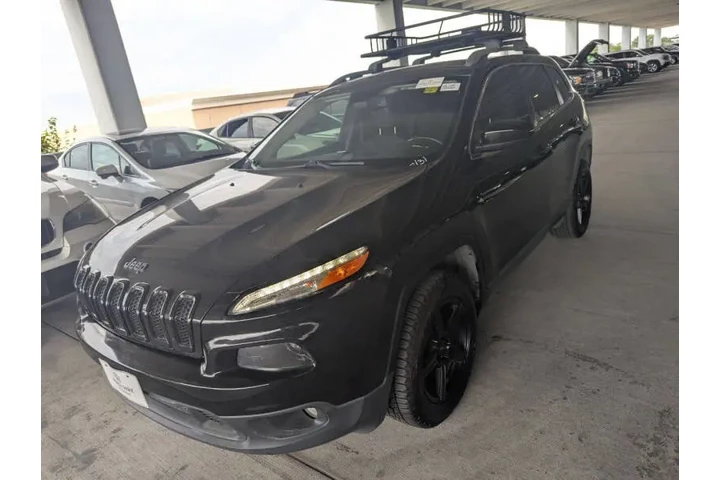 $12990 : 2018 Cherokee Latitude Plus image 1
