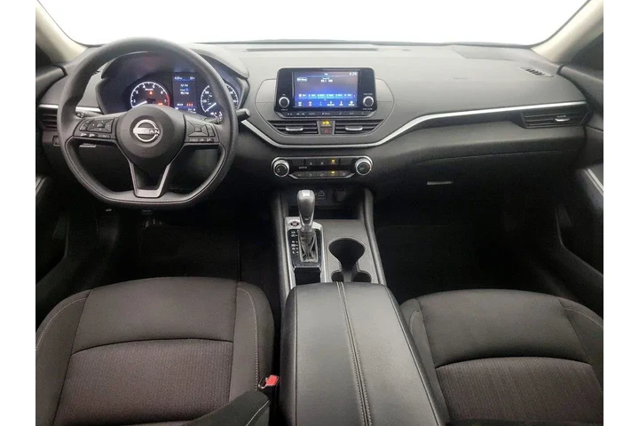 $18998 : Nissan Altima 2023 2.5 S 4dr image 9