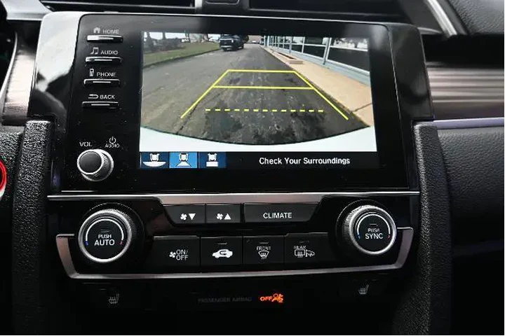 $18488 : Honda Civic 2020 EX 4dr Seda image 10