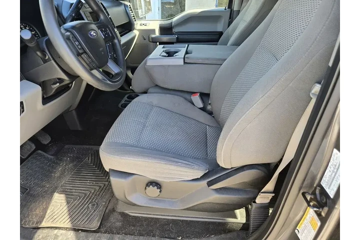 $22500 : Ford F-150 2017 4x4 XLT 4dr image 9