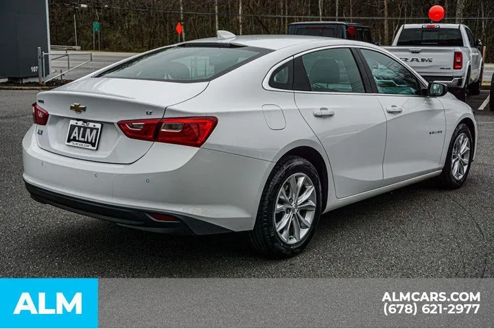 $17420 : Chevrolet Malibu 2024 LT 4dr image 5