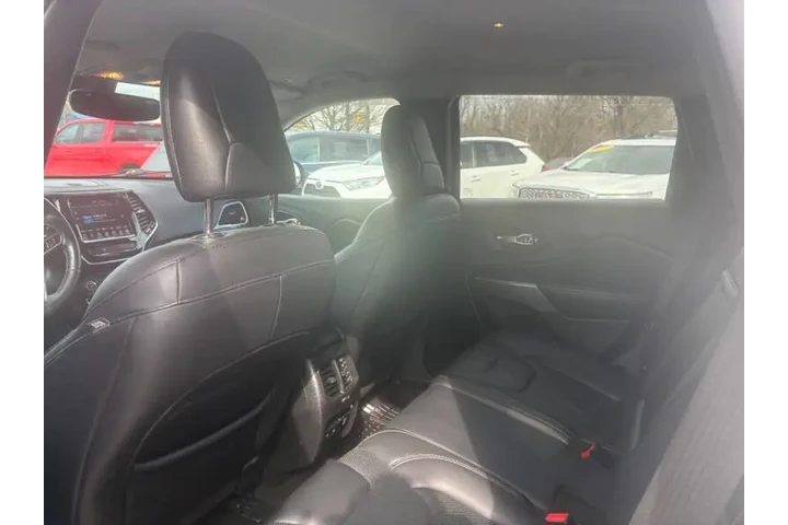 $13950 : 2019 Cherokee Limited image 9