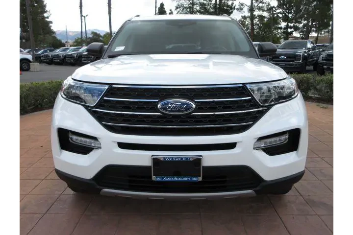 $28982 : Ford Explorer 2023 AWD XLT 4 image 9