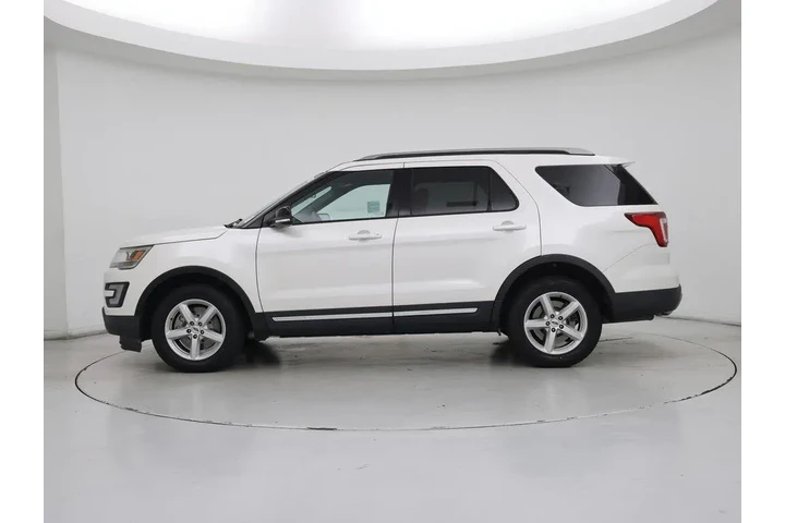 $17998 : Ford Explorer 2017 AWD XLT 4 image 3