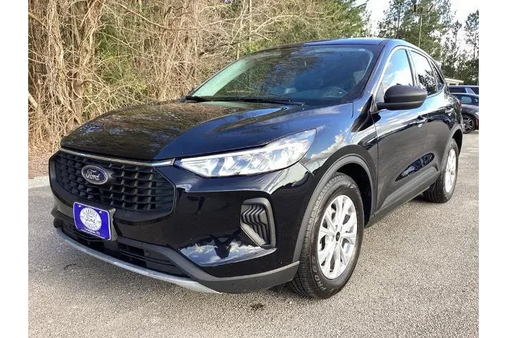 $19508 : Ford Escape 2023 Active 4dr image 3