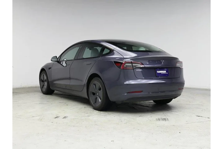 $25998 : Tesla Model 3 2023 4dr Sedan image 2