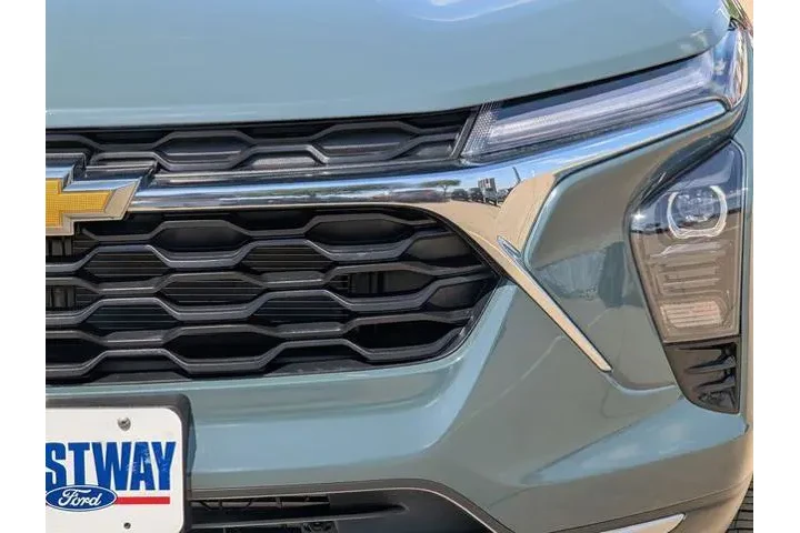 $22440 : Chevrolet Trax 2025 LT 4dr C image 9