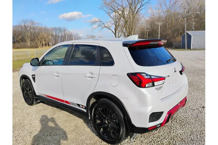 $14997 : 2023 Outlander Sport Ralliart image 5