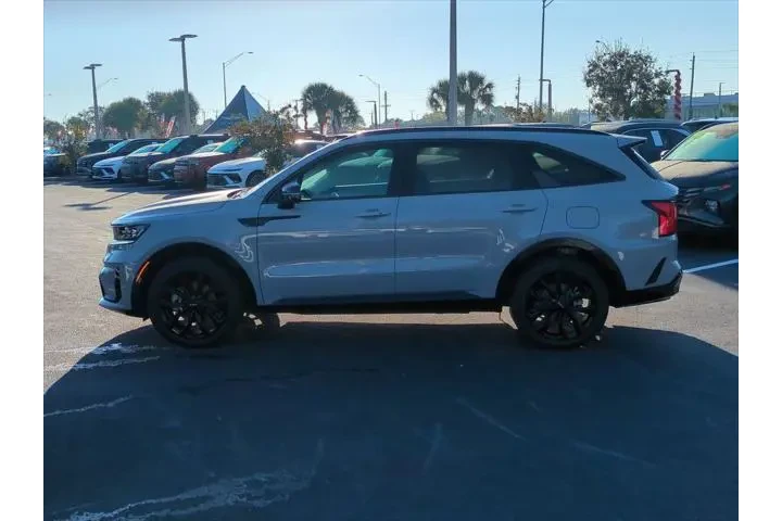$28971 : Kia Sorento 2023 SX 4dr SUV image 8