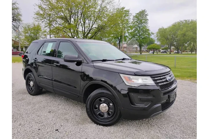 $1 : 2017 Explorer Police Intercep image 3