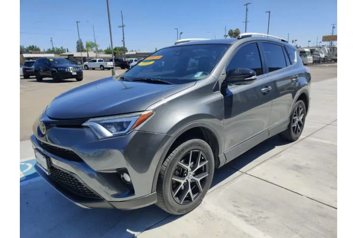 $16999 : 2016 RAV4 SE image 2
