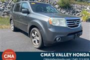 PRE-OWNED 2013 HONDA PILOT EX en Madison WV