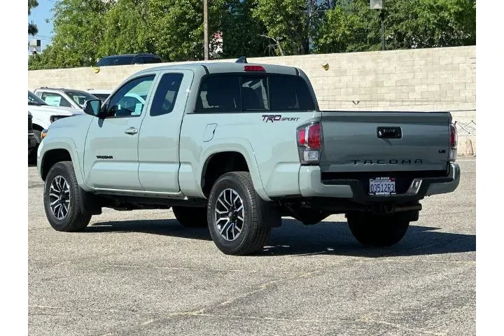 $36990 : Toyota Tacoma 2023 4x2 TRD S image 5