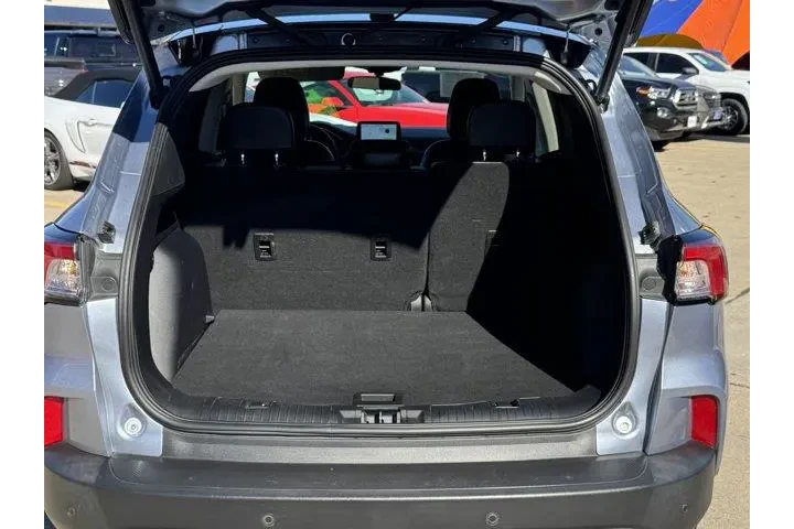 $22221 : Ford Escape 2022 AWD SEL 4dr image 9